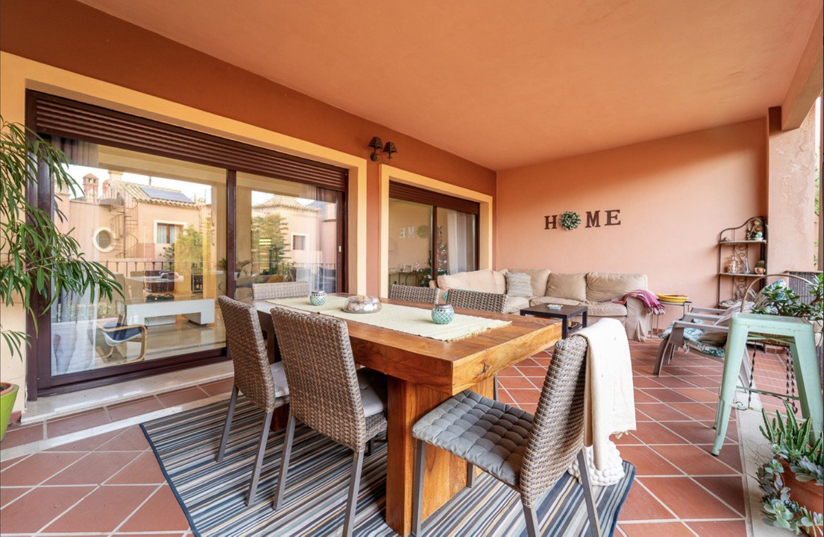 4 Bed Townhouse for sale in Estepona Costa Del Sol, Málaga, Spain