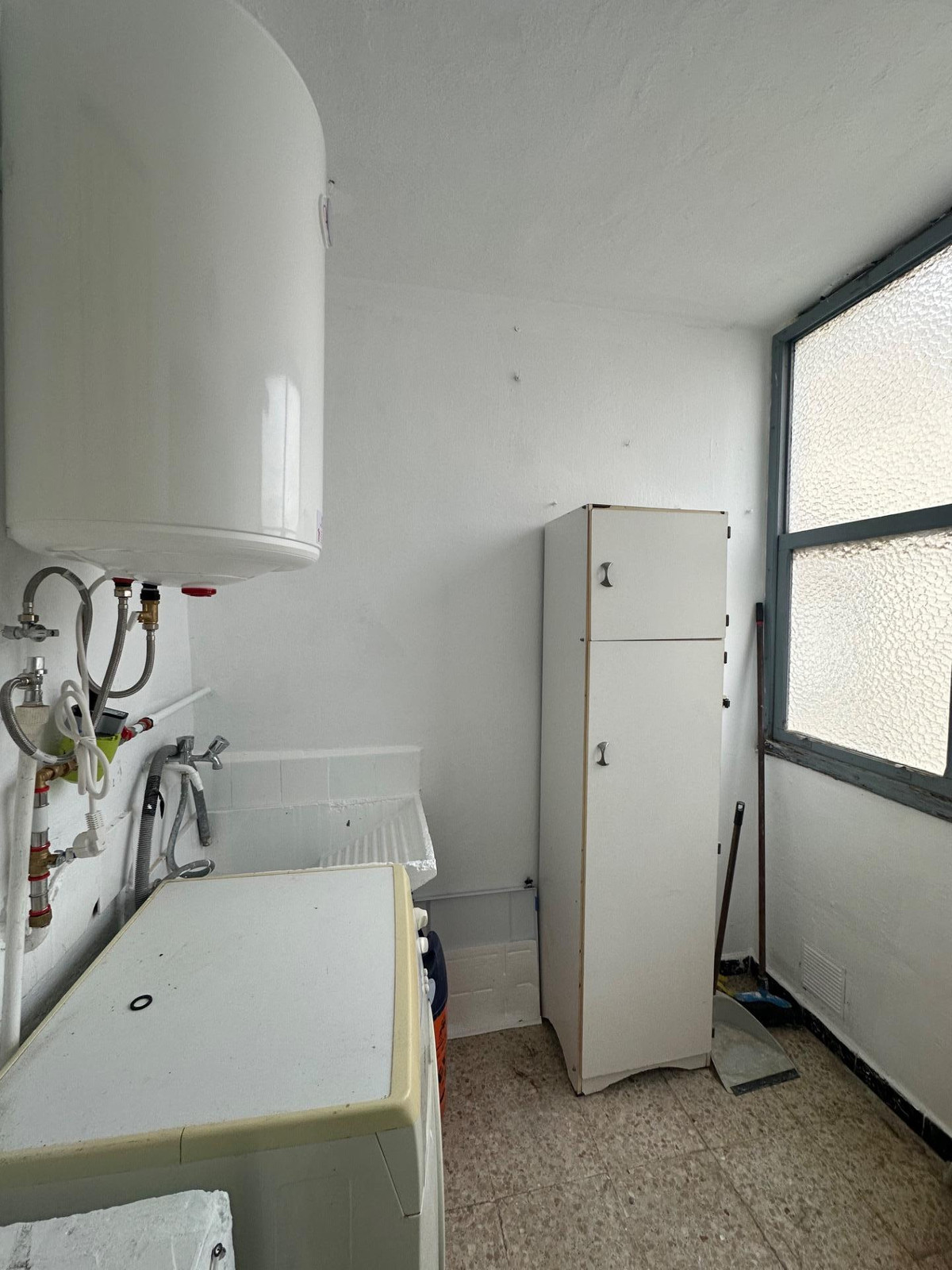 Se vende Apartamento Planta Media de 3 dormitorios en Costa Blanca, Alicante, España