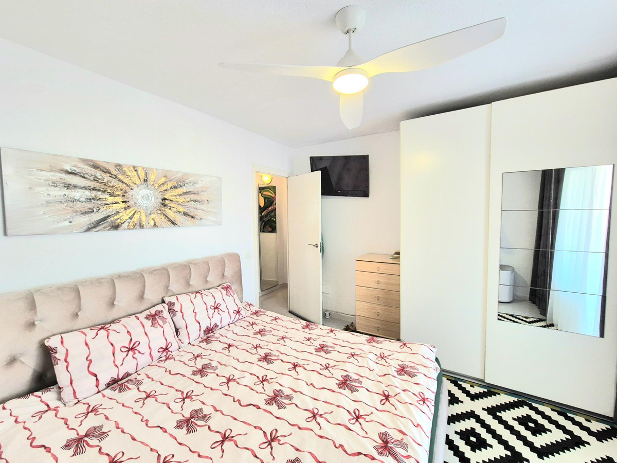3 Bed Apartment for sale in Torrevieja Costa Blanca, Alicante, Spain