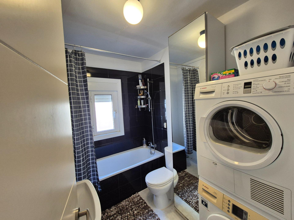 3 Bed Apartment for sale in Torrevieja Costa Blanca, Alicante, Spain