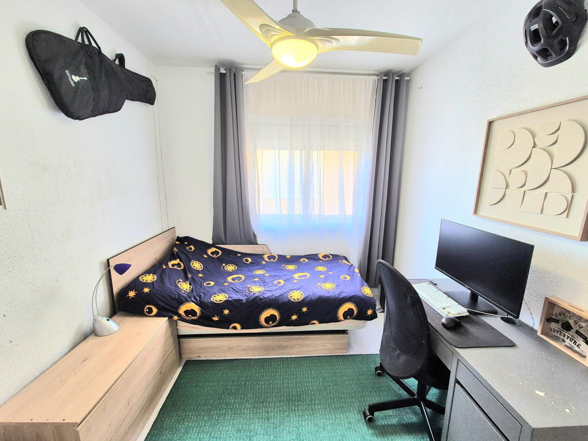 3 Bed Apartment for sale in Torrevieja Costa Blanca, Alicante, Spain