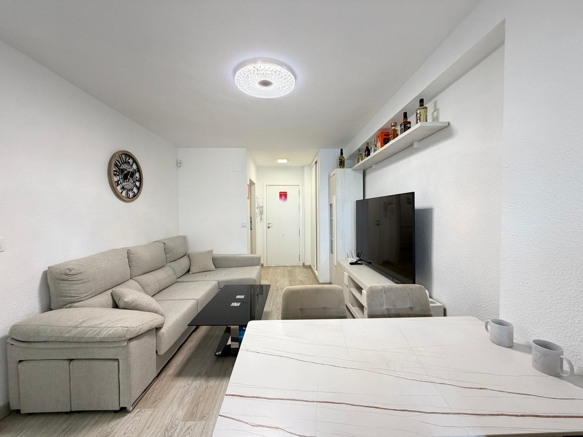 Se vende Apartamento Planta Media de 3 dormitorios en Costa Blanca, Alicante, España