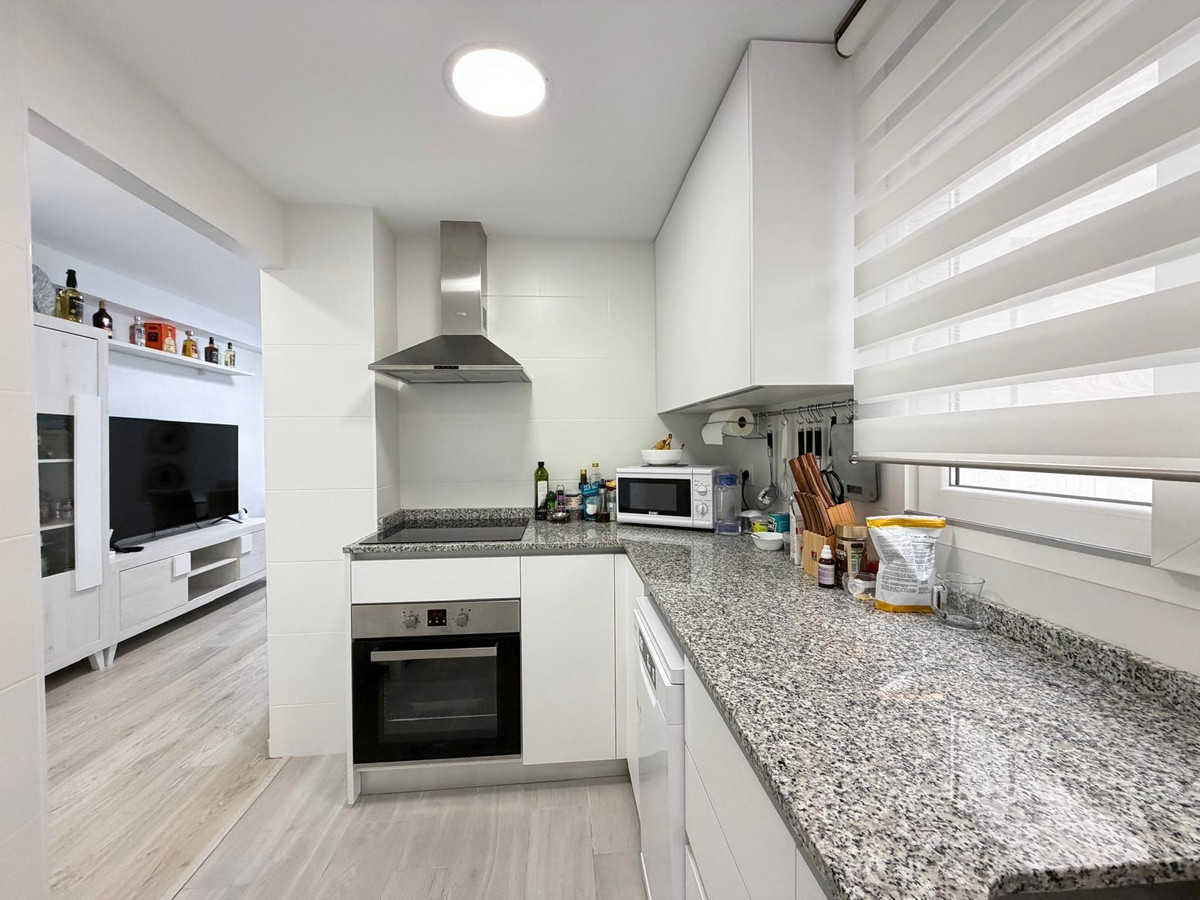 Se vende Apartamento Planta Media de 3 dormitorios en Costa Blanca, Alicante, España