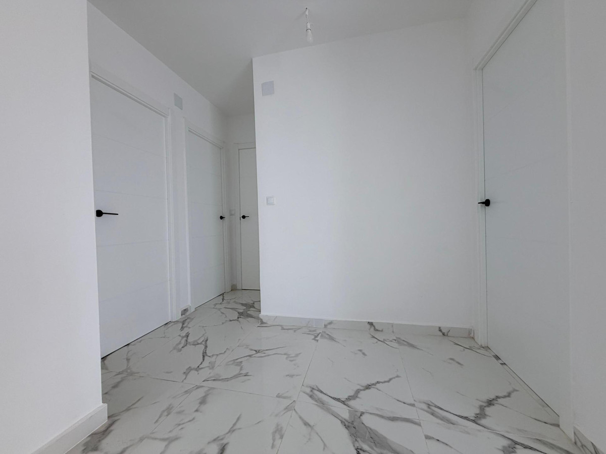 3 Bed Apartment for sale in Torrevieja Costa Blanca, Alicante, Spain