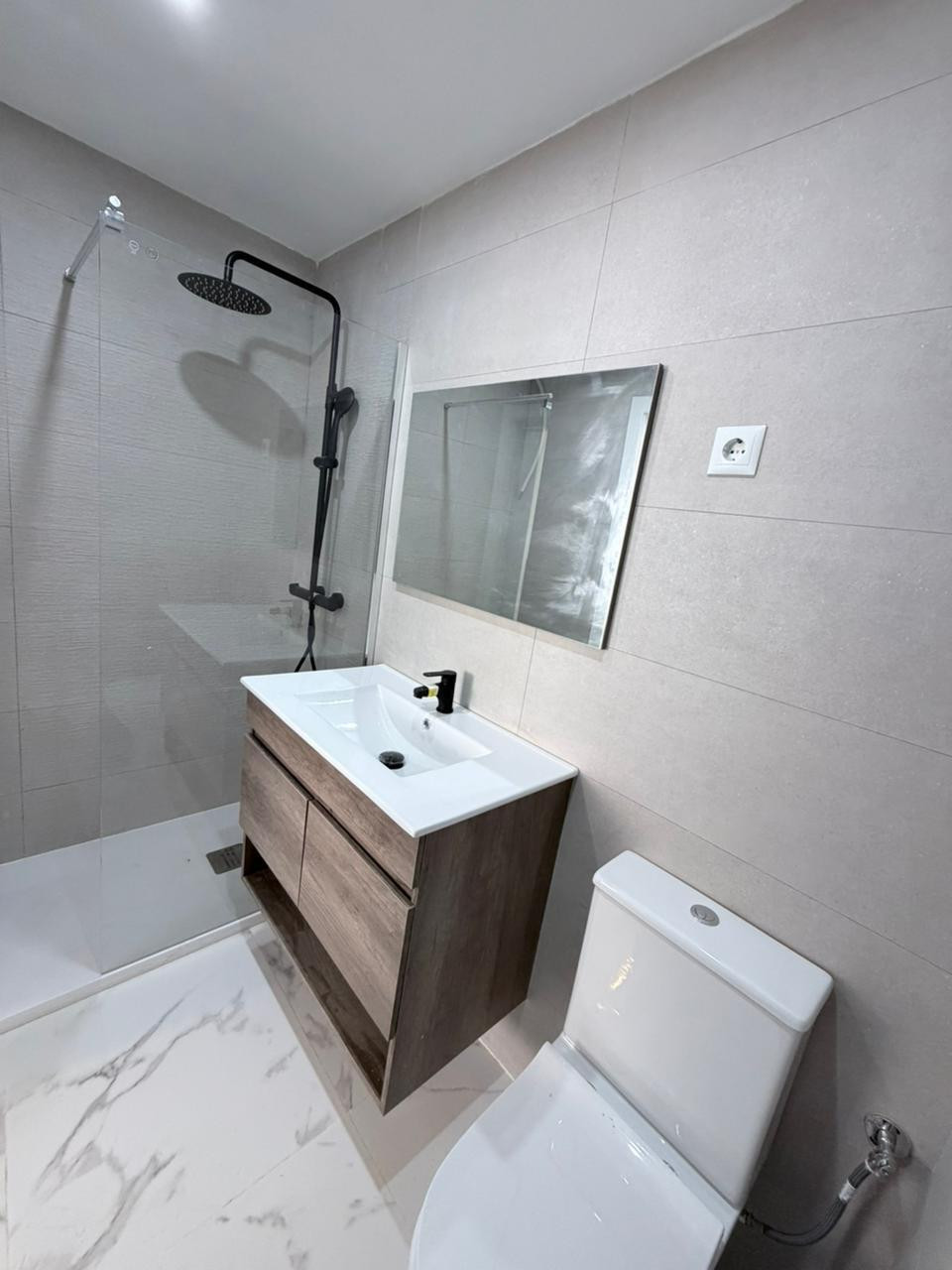 3 Bed Apartment for sale in Torrevieja Costa Blanca, Alicante, Spain