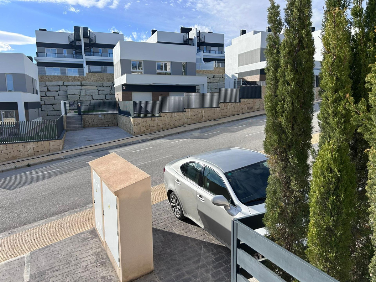 3 Bed Townhouse for sale in Finestrat Costa Blanca, Alicante, Spain