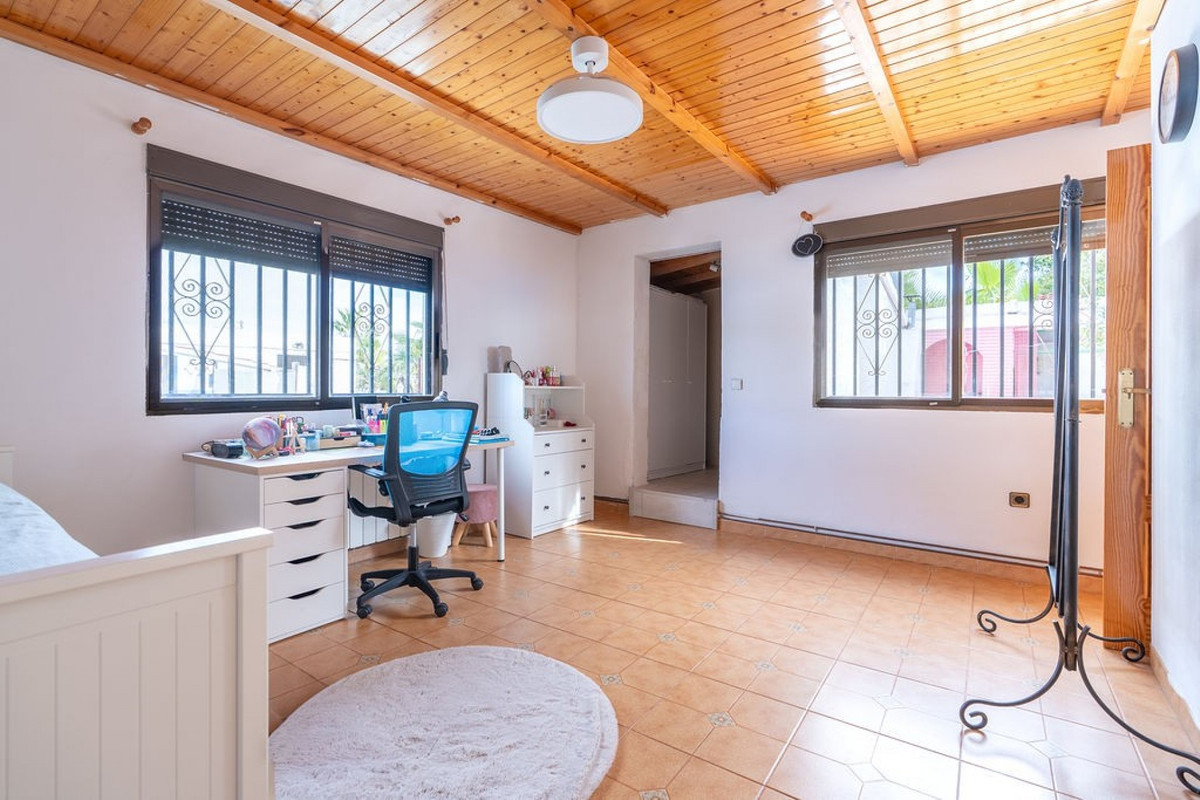 Se vende Finca - Cortijo de 3 dormitorios en Costa Blanca, Alicante, España