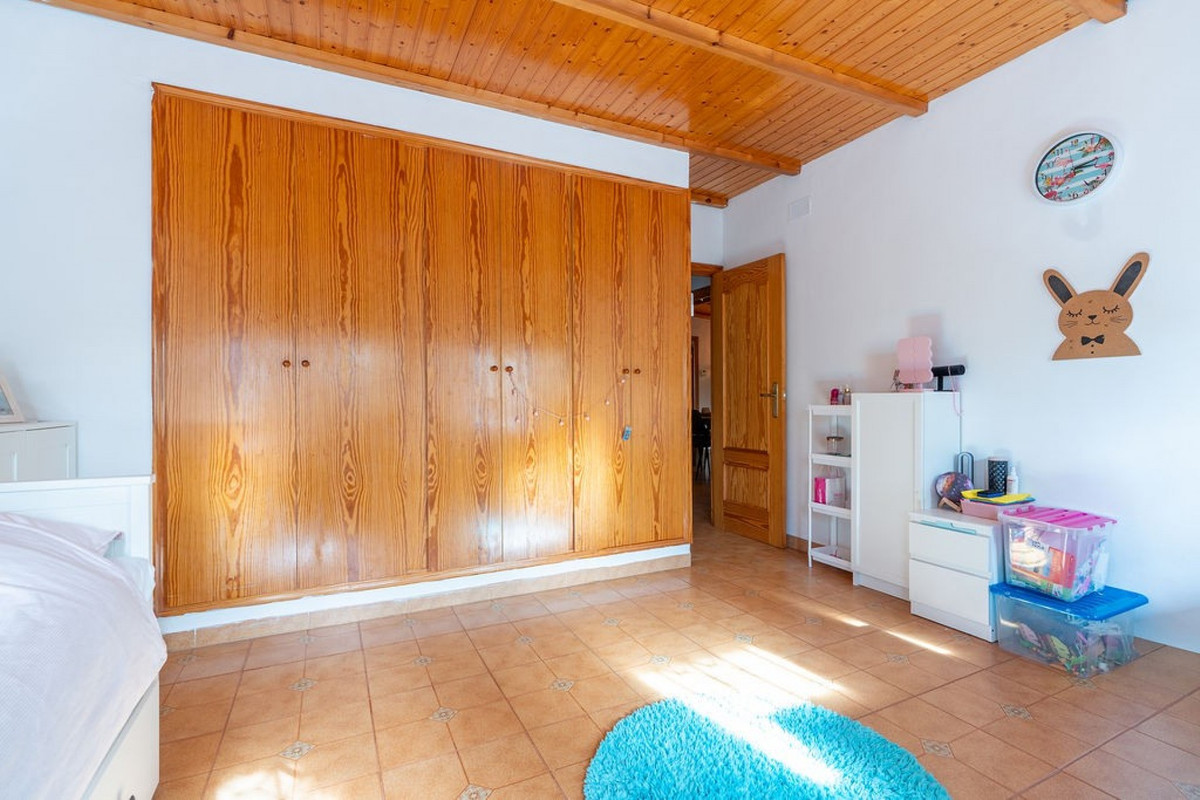 Se vende Finca - Cortijo de 3 dormitorios en Costa Blanca, Alicante, España