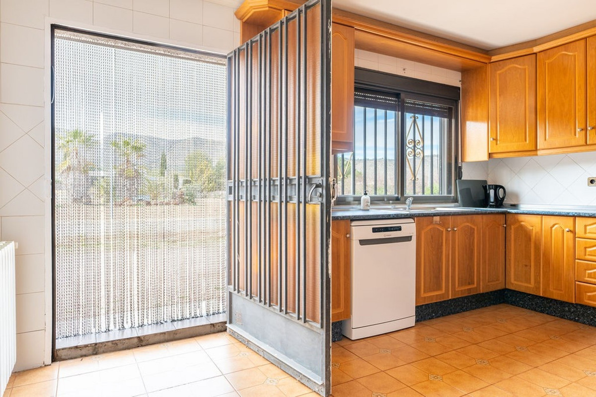 Se vende Finca - Cortijo de 3 dormitorios en Costa Blanca, Alicante, España