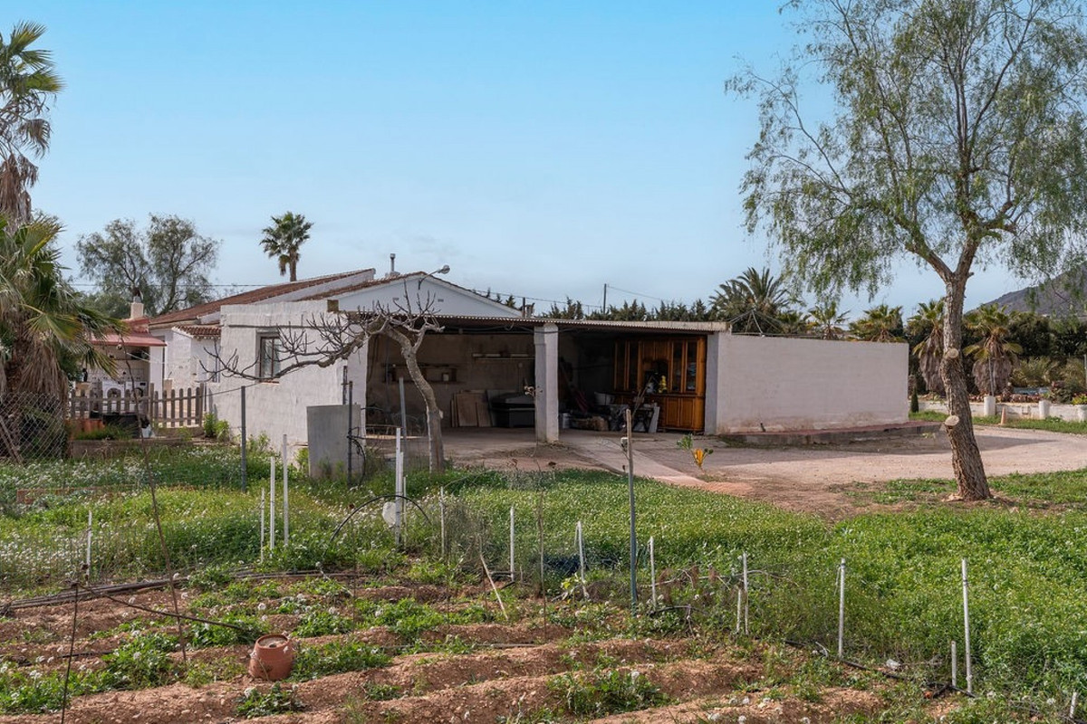 Se vende Finca - Cortijo de 3 dormitorios en Costa Blanca, Alicante, España
