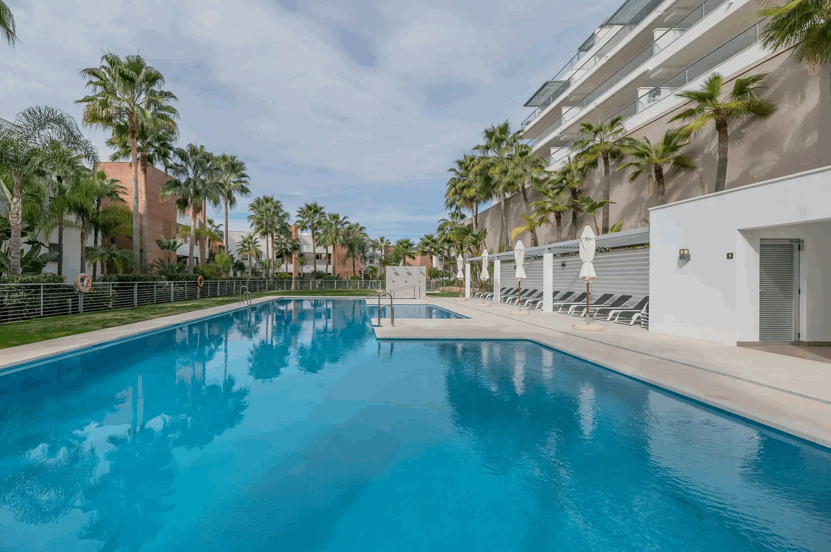 3 Bed Apartment for sale in Los Arqueros Costa Del Sol, Málaga, Spain