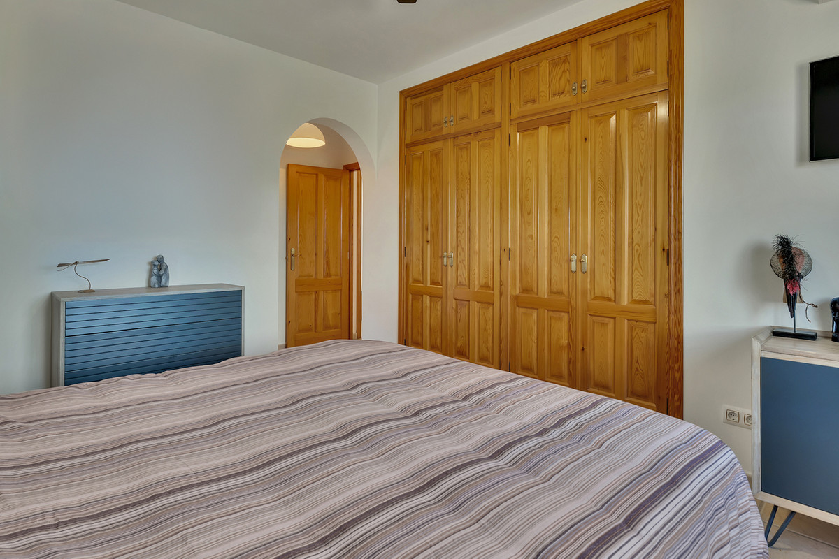 4 Bed Townhouse for sale in Lliber Costa Blanca, Alicante, Spain