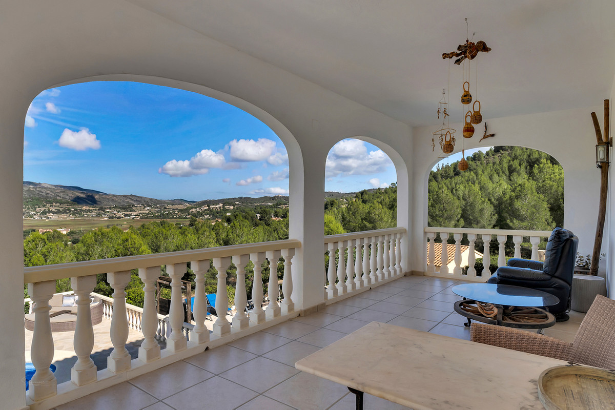4 Bed Townhouse for sale in Lliber Costa Blanca, Alicante, Spain