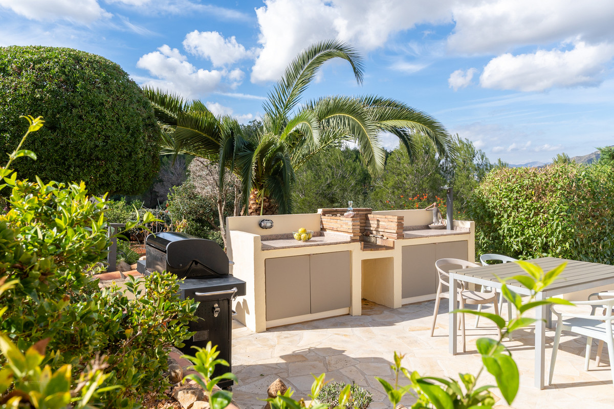 4 Bed Townhouse for sale in Lliber Costa Blanca, Alicante, Spain