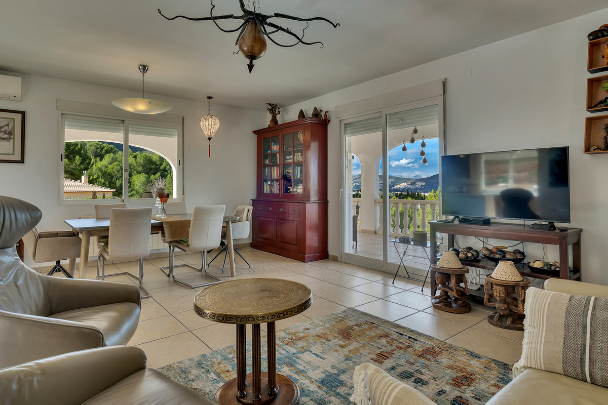 4 Bed Townhouse for sale in Lliber Costa Blanca, Alicante, Spain