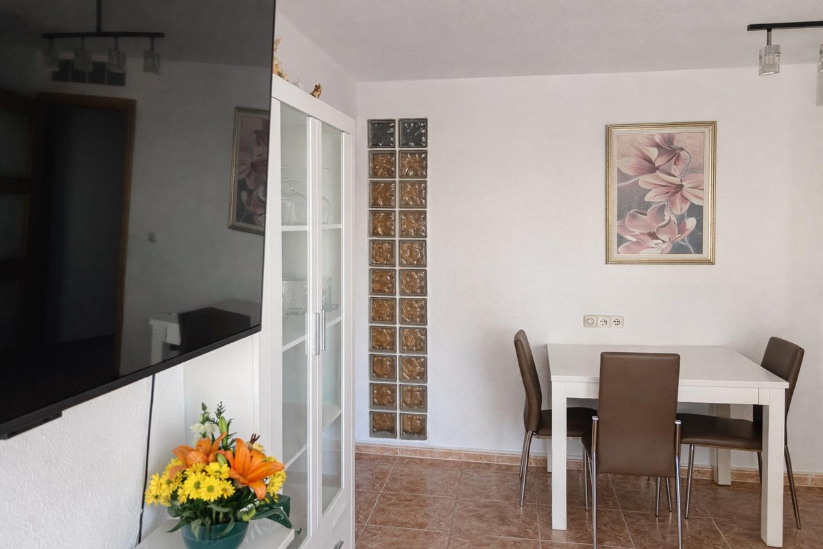 3 Bed Apartment for sale in Málaga Costa Del Sol, Málaga, Spain