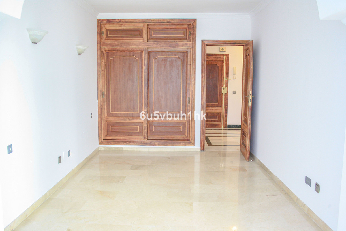 Se vende Apartamento Planta Baja de 2 dormitorios en Costa Del Sol, Málaga, España