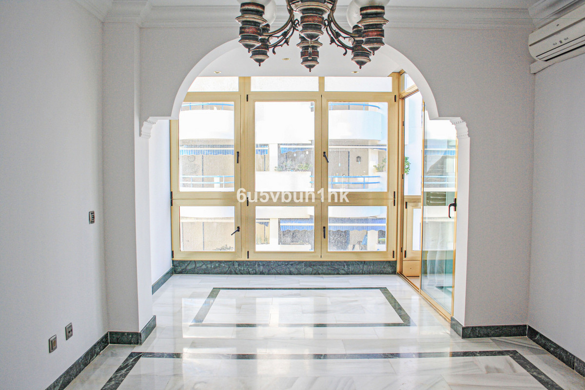 Se vende Apartamento Planta Baja de 2 dormitorios en Costa Del Sol, Málaga, España