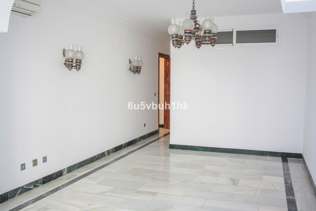 Se vende Apartamento Planta Baja de 2 dormitorios en Costa Del Sol, Málaga, España