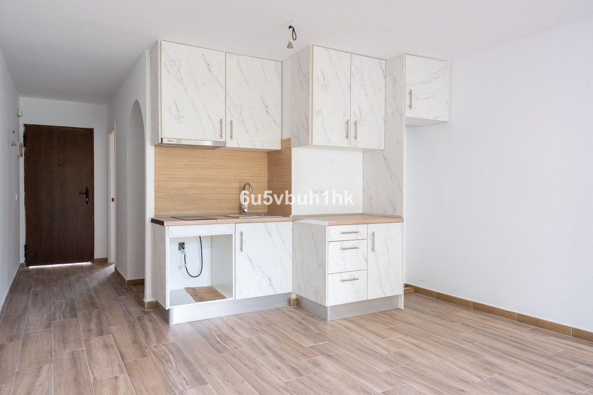 Se vende Apartamento Planta Baja de 1 dormitorios en Costa Del Sol, Málaga, España