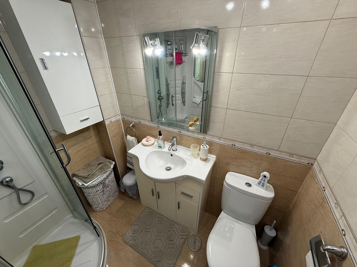 Se vende Apartamento en Planta Última de 1 dormitorios en Costa Del Sol, Málaga, España