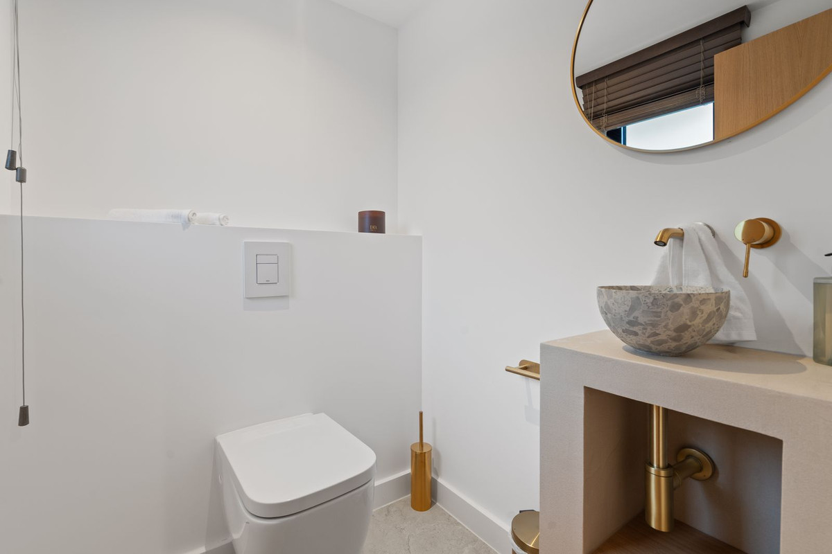 4 Bed Townhouse for sale in Benahavís Costa Del Sol, Málaga, Spain
