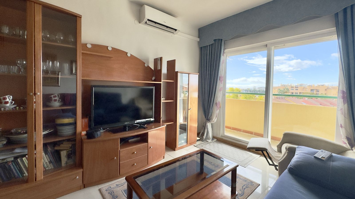 Se vende Apartamento Planta Media de 2 dormitorios en Costa Del Sol, Málaga, España