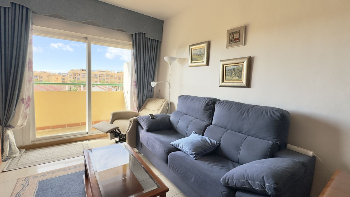 Se vende Apartamento Planta Media de 2 dormitorios en Costa Del Sol, Málaga, España