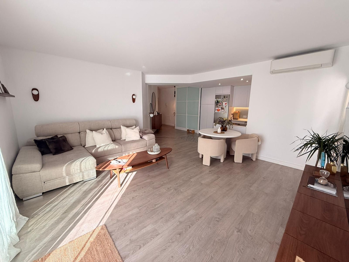 2 Bed Apartment for sale in Benalmadena Costa Del Sol, Málaga, Spain