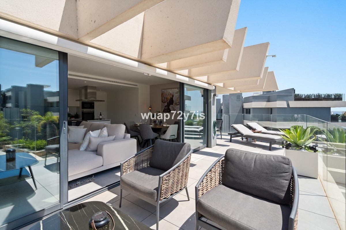 3 Bed Apartment for sale in Selwo Costa Del Sol, Málaga, Spain