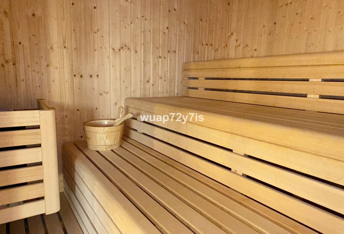 3 Bed Apartment for sale in Selwo Costa Del Sol, Málaga, Spain