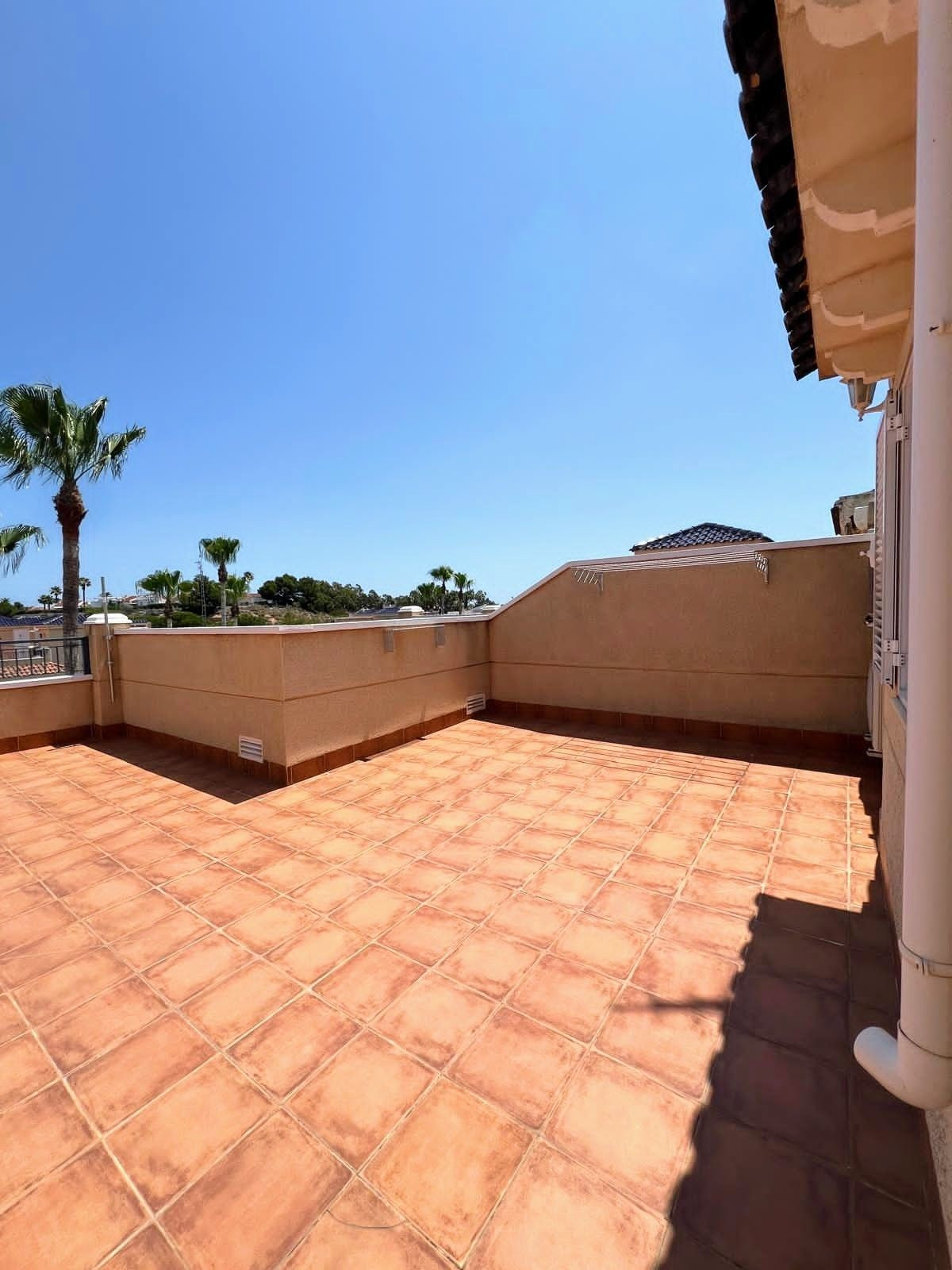 Se vende Ático de 2 dormitorios en Costa Blanca, Alicante, España
