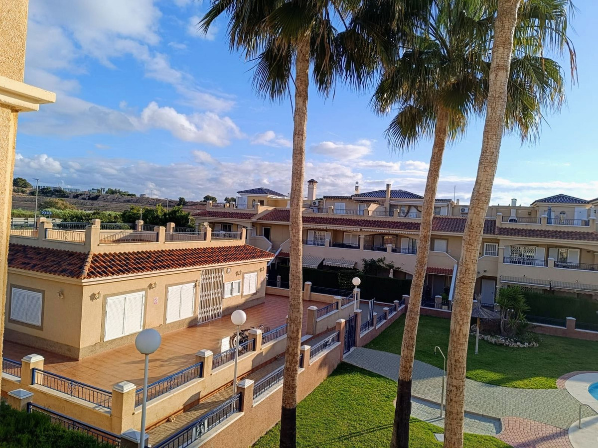 Se vende Ático de 2 dormitorios en Costa Blanca, Alicante, España