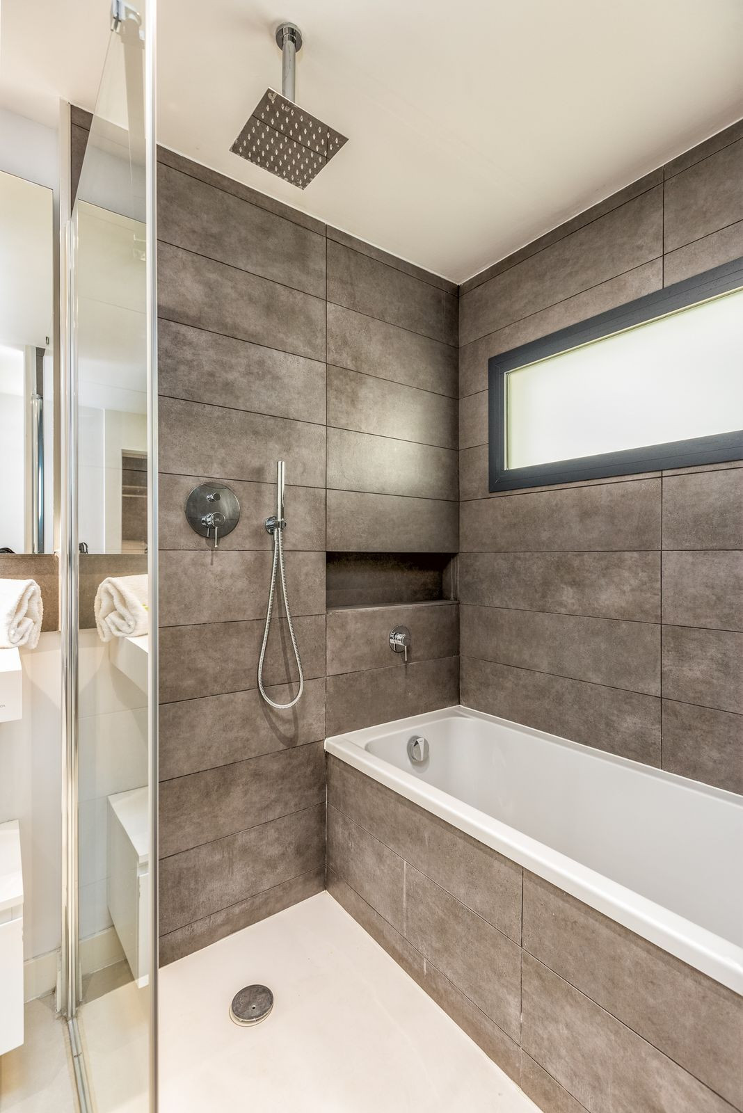 3 Bed Apartment for sale in Fuengirola Costa Del Sol, Málaga, Spain