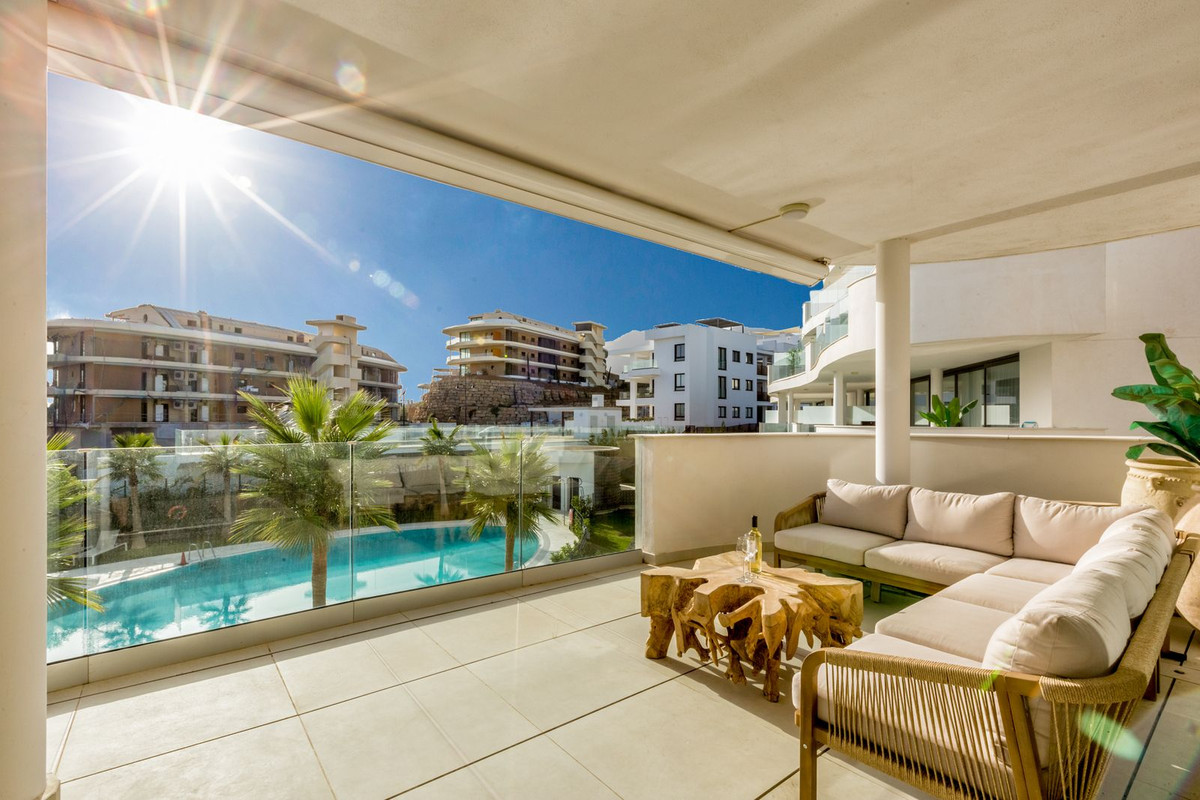 3 Bed Apartment for sale in Fuengirola Costa Del Sol, Málaga, Spain