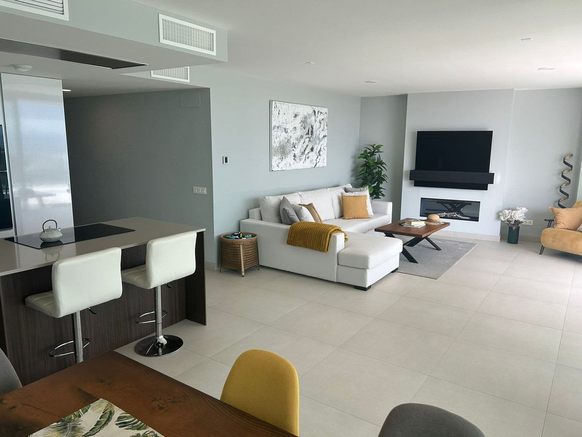 3 Bed Apartment for sale in Calanova Golf Costa Del Sol, Málaga, Spain