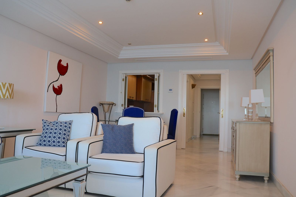 2 Bed Apartment for sale in Marbella Costa Del Sol, Málaga, Spain