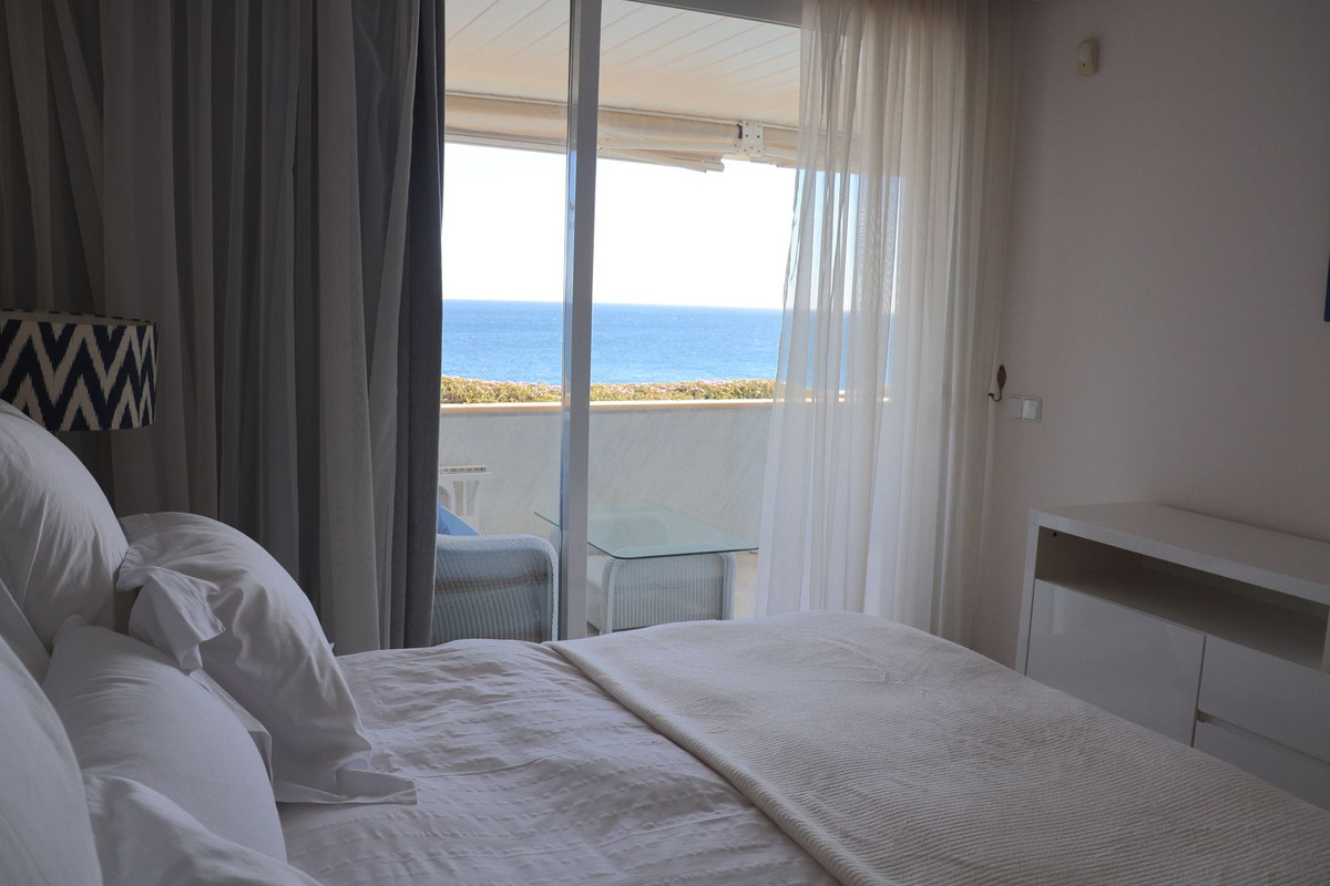 2 Bed Apartment for sale in Marbella Costa Del Sol, Málaga, Spain