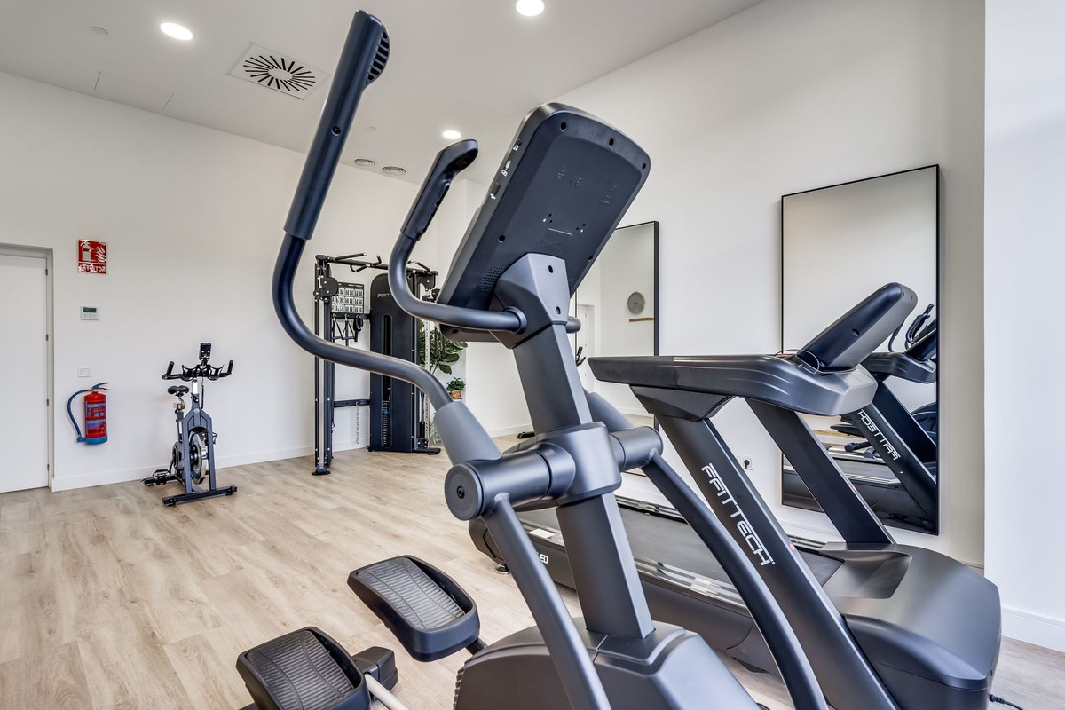 Se vende Apartamento Planta Media de 2 dormitorios en Costa Del Sol, Málaga, España