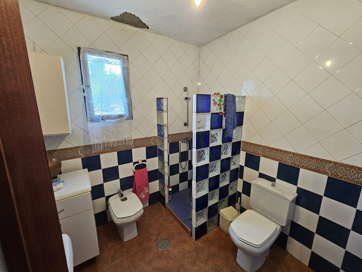 Se vende Bungalow de 2 dormitorios en Costa Del Sol, Málaga, España