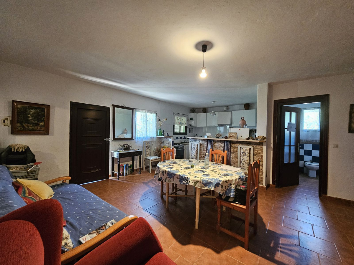 Se vende Bungalow de 2 dormitorios en Costa Del Sol, Málaga, España