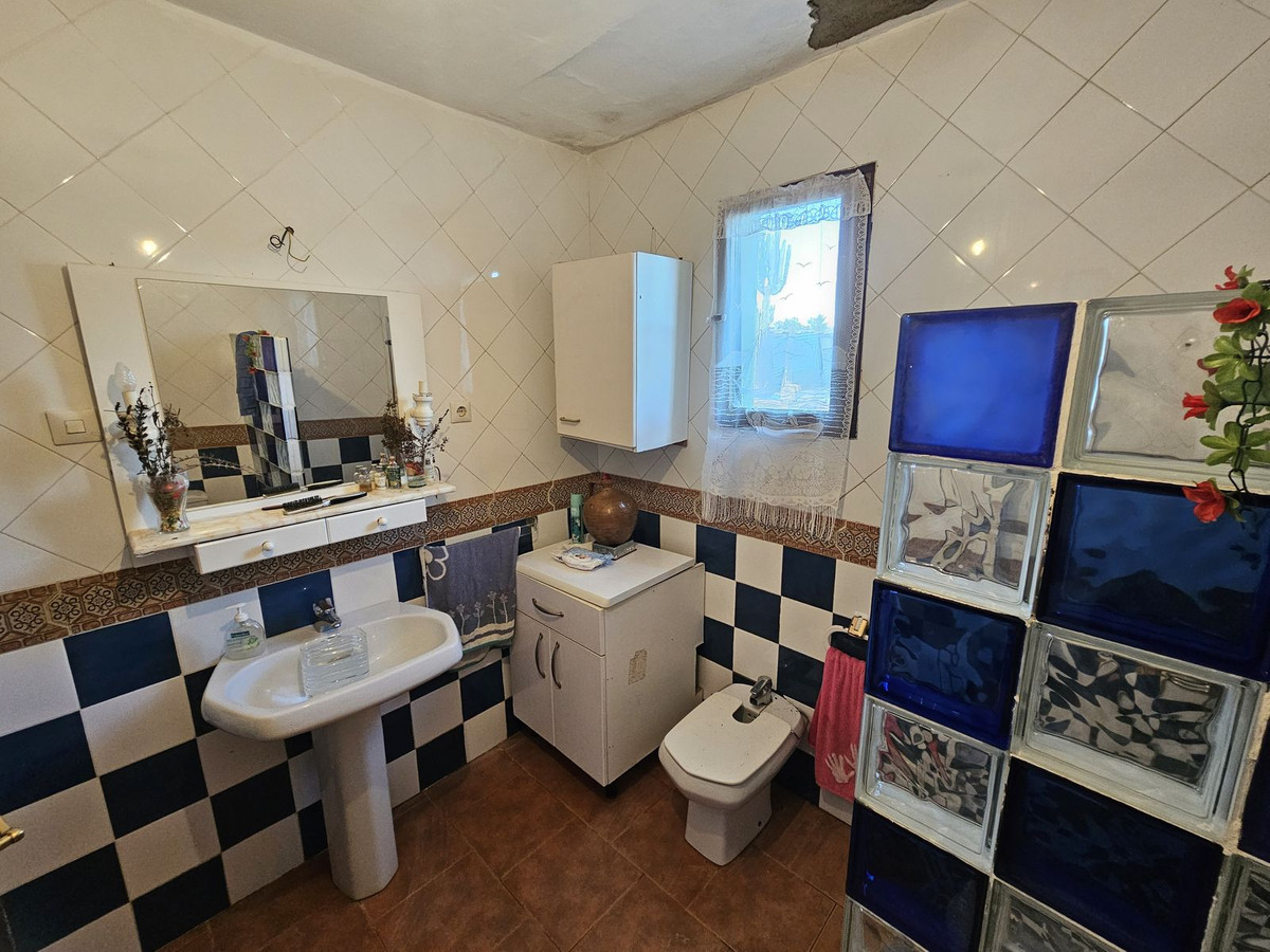 Se vende Bungalow de 2 dormitorios en Costa Del Sol, Málaga, España