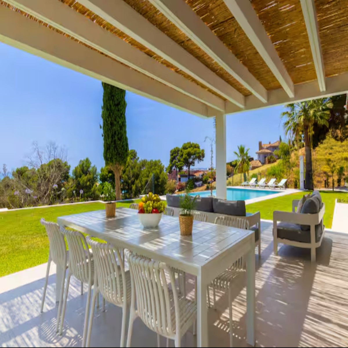 Se vende Villa - Chalet de 6 dormitorios en Costa Del Sol, Málaga, España