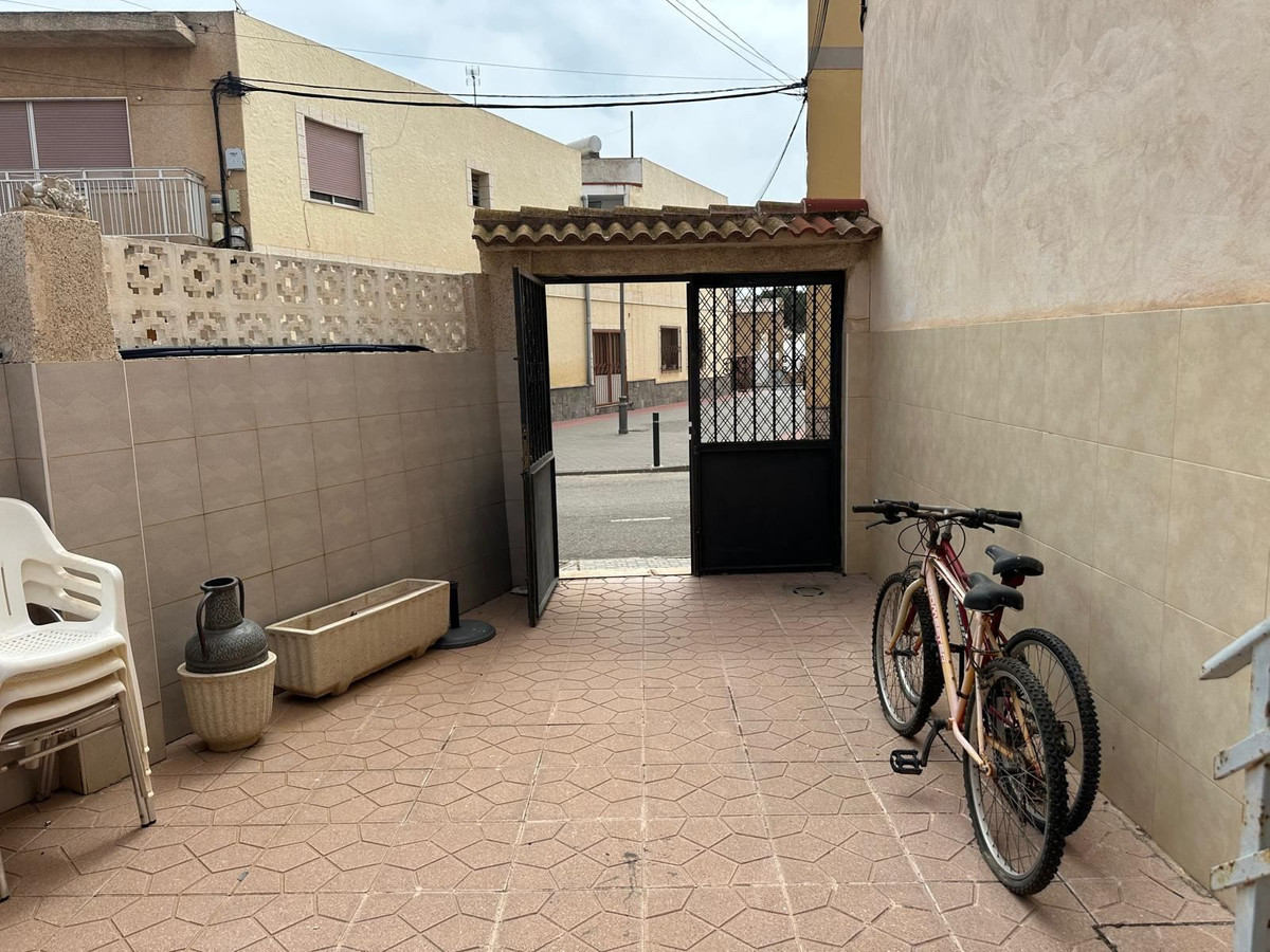 Se vende Apartamento Planta Media de 2 dormitorios en Costa Calida, Murcia, España