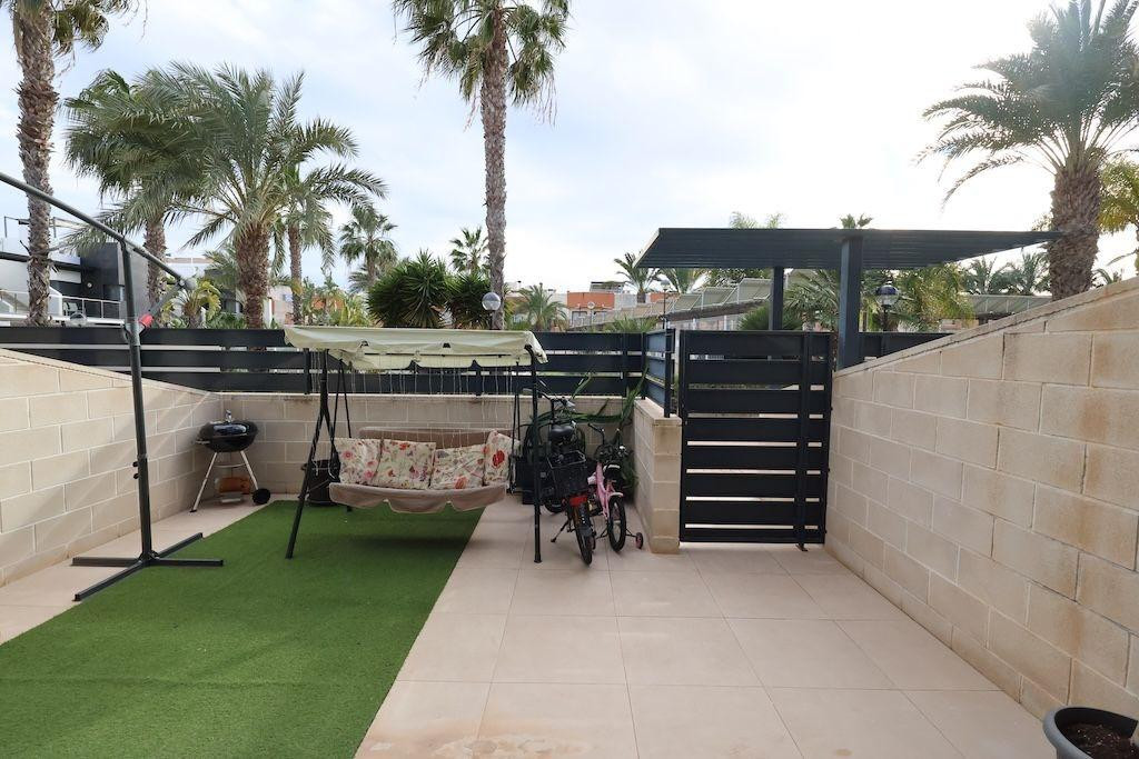 Se vende Adosada de 3 dormitorios en Costa Blanca, Alicante, España