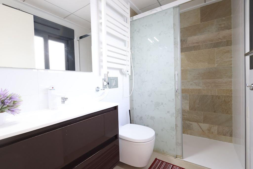 Se vende Adosada de 3 dormitorios en Costa Blanca, Alicante, España
