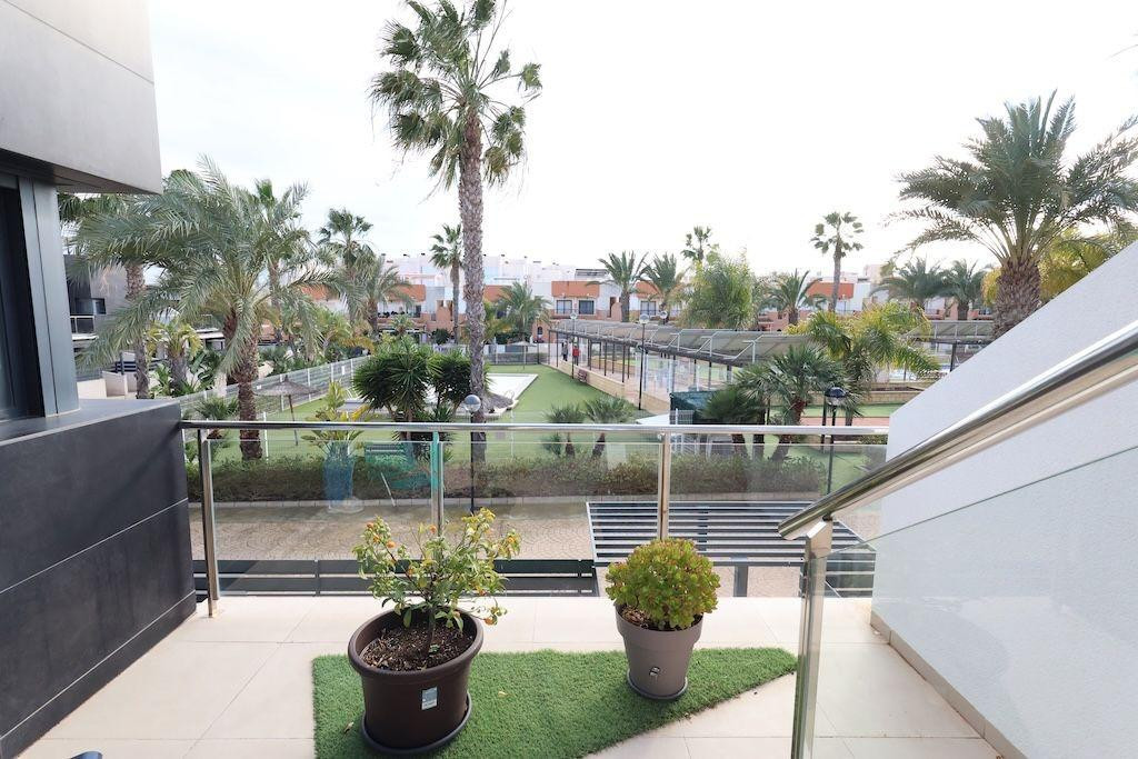 Se vende Adosada de 3 dormitorios en Costa Blanca, Alicante, España