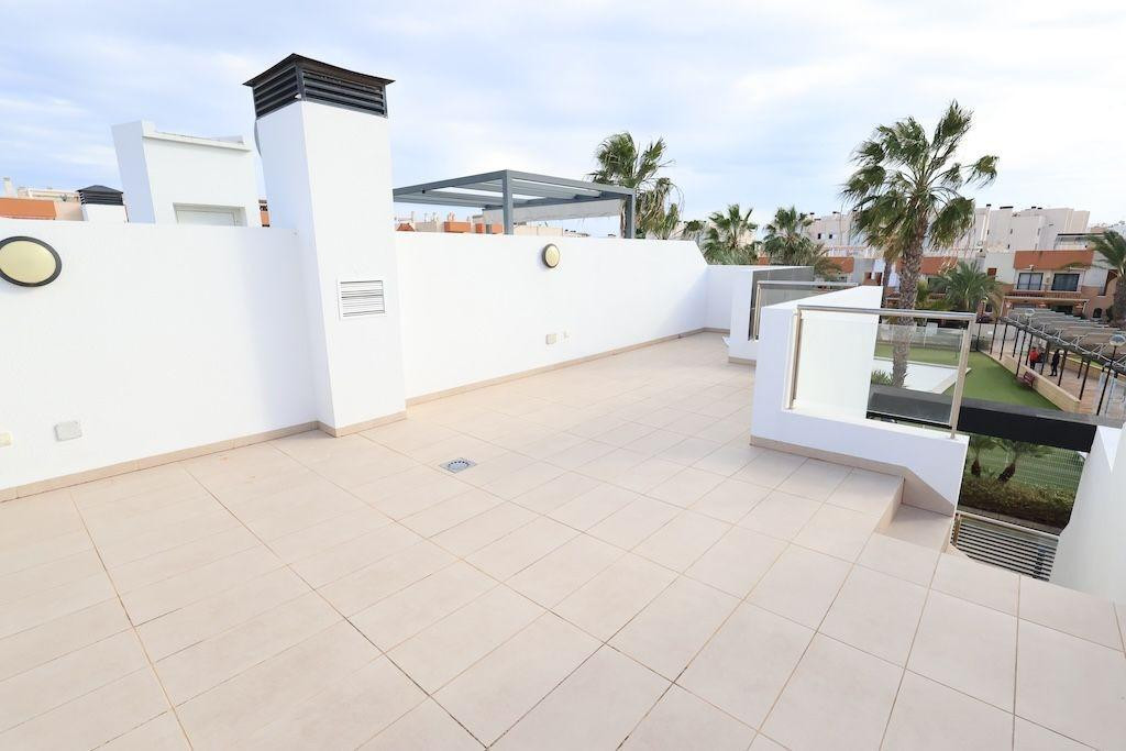 Se vende Adosada de 3 dormitorios en Costa Blanca, Alicante, España