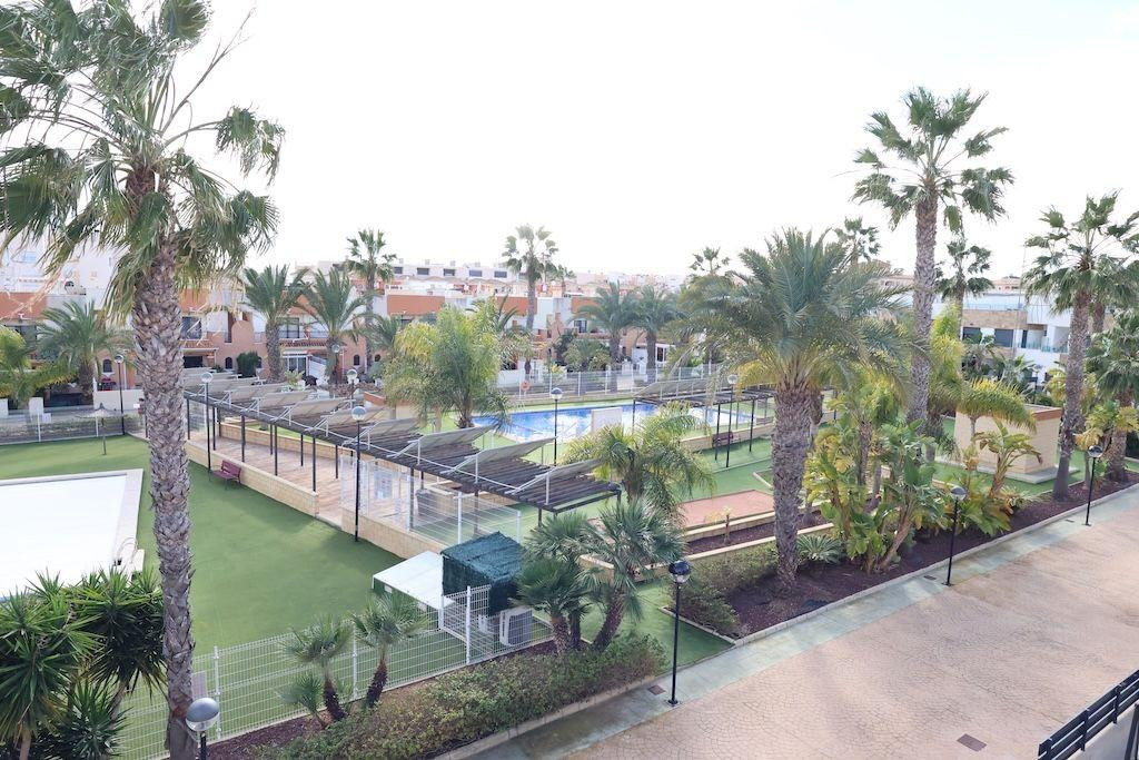 Se vende Adosada de 3 dormitorios en Costa Blanca, Alicante, España