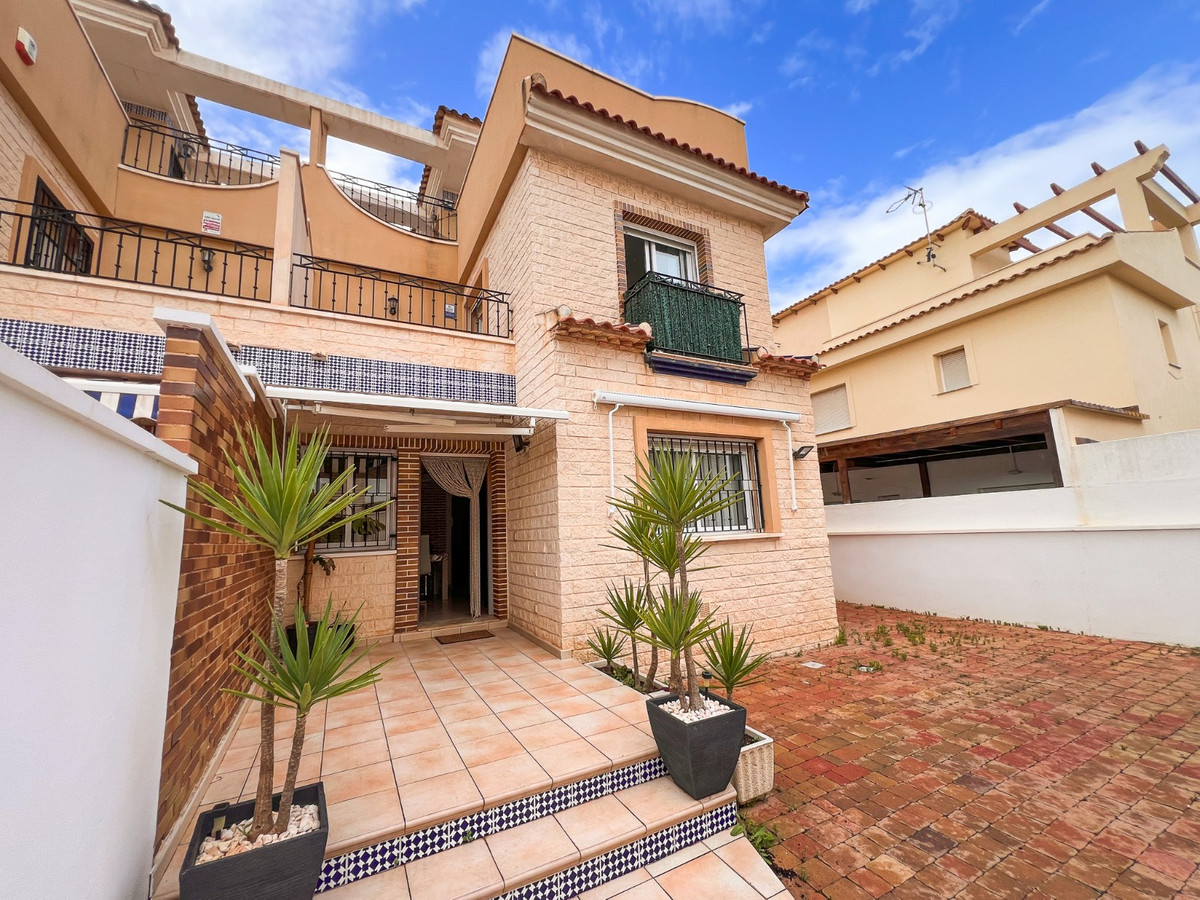 3 Bed Townhouse for sale in Pilar De La Horadada Costa Blanca, Alicante, Spain